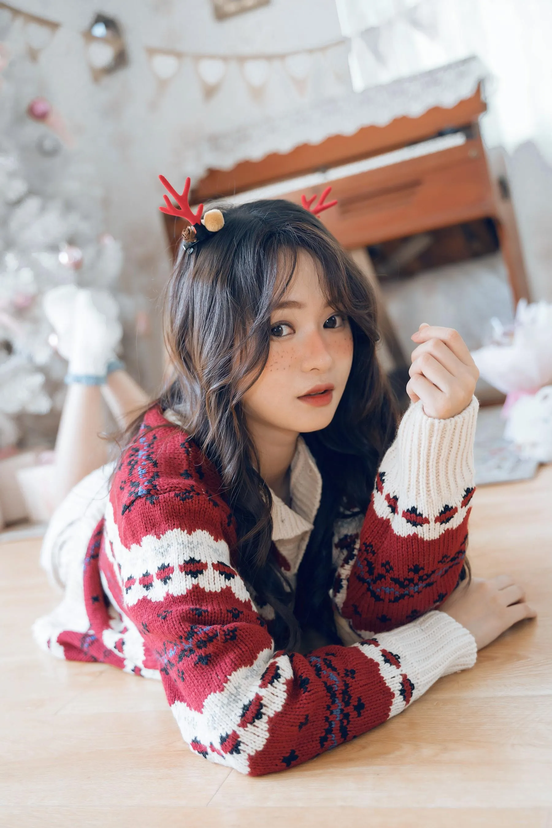 [YITUYU艺图语]2022.02.13 心田花房 乐丝 [24P]插图2